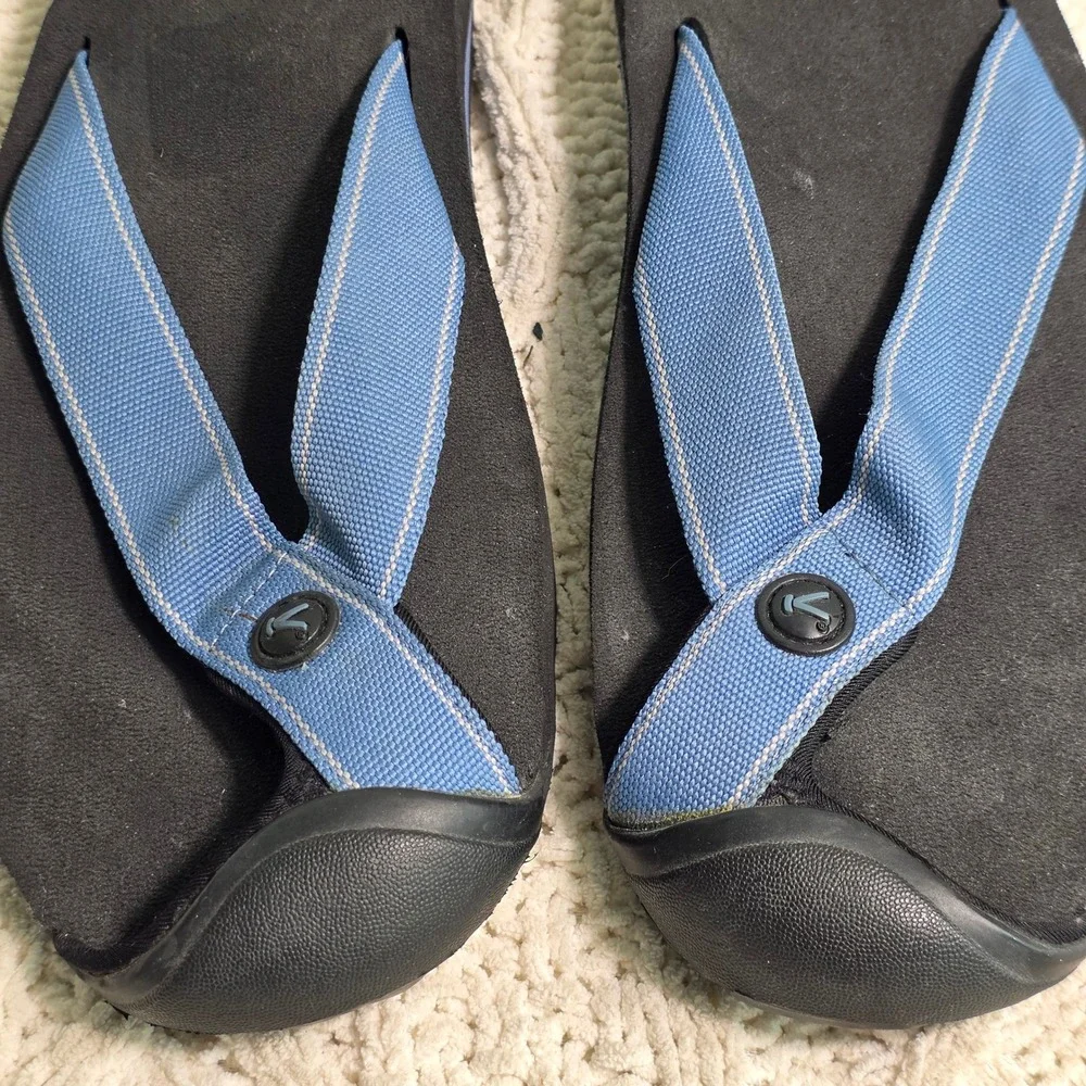 KEEN Waimea Toe Protect Flip Flops Blue Thong Sandals Mens 9.5 Excellent